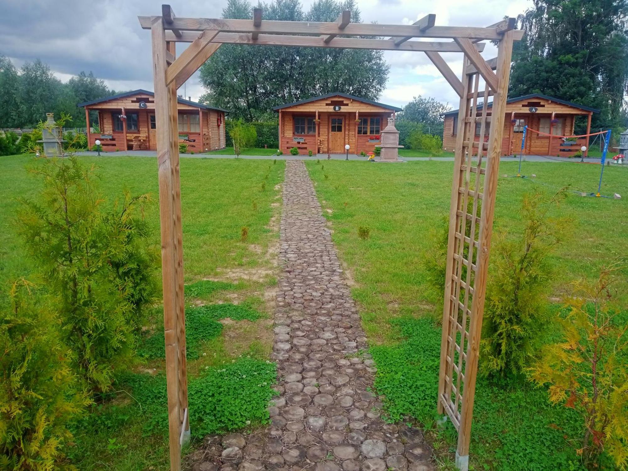 Domki Nad Stawem Stegna  Buitenkant foto